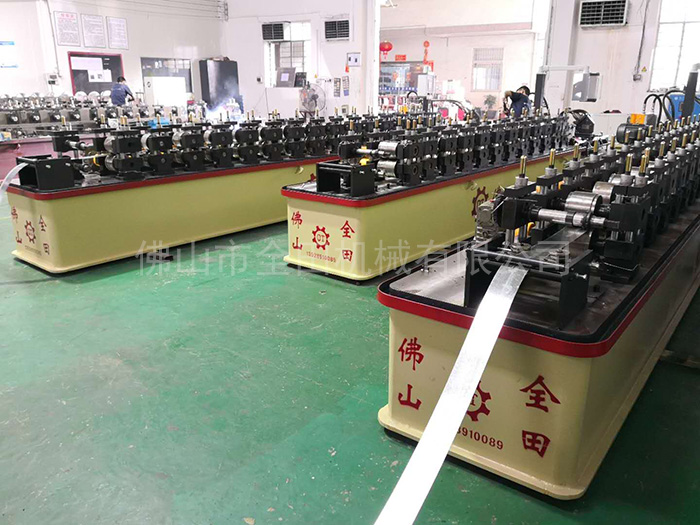 輕鋼龍骨機定制